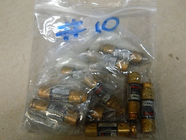 Fusetron FRN-R-30 class RK5 Fuses ( 12pcs) NEW LOT # 10