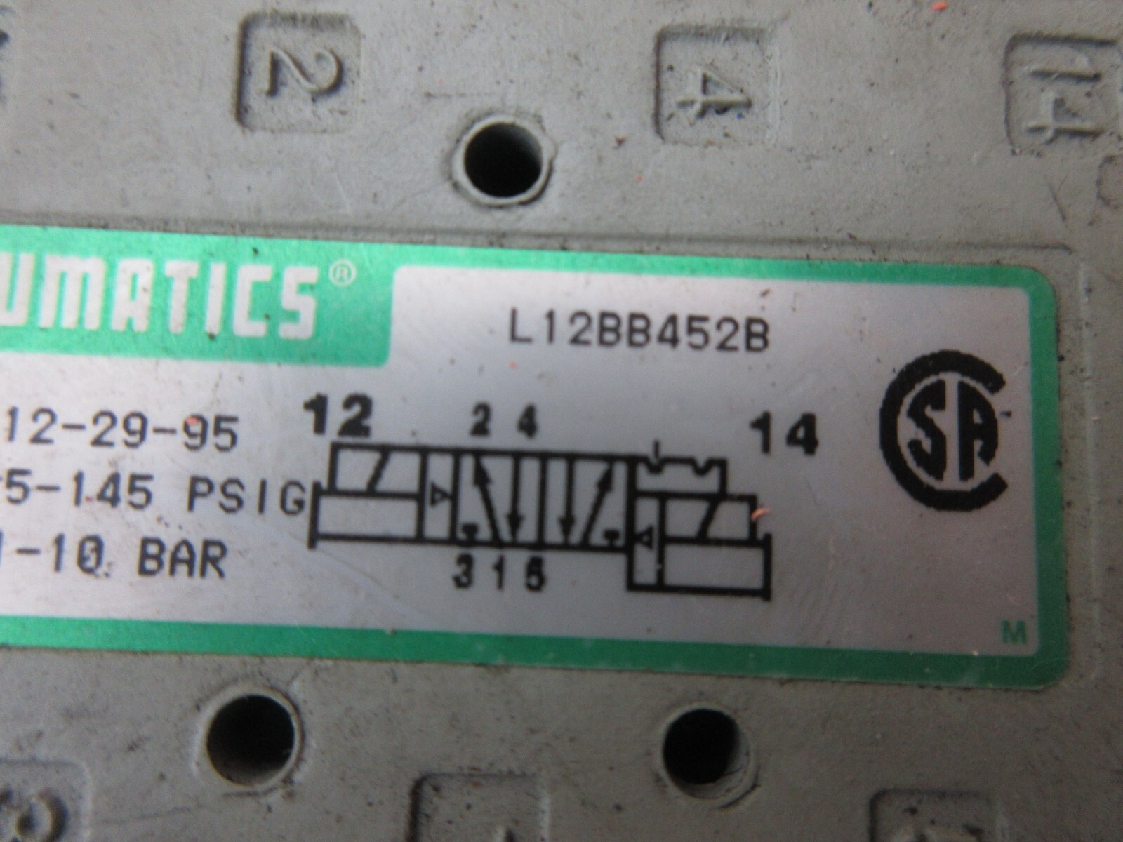 NUMATICS VALVE L12BB452B 12-29-95 226-749B