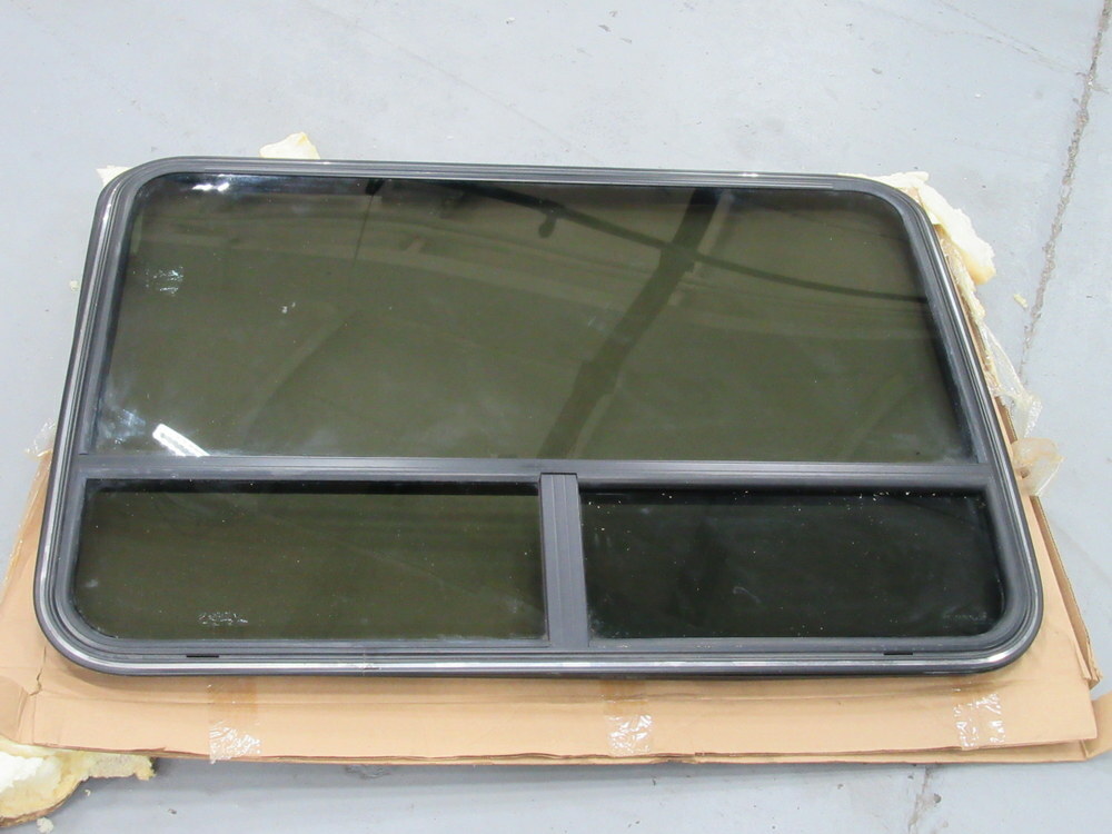 ParKin AS3 M282 1/8GL Van Side Window AS3M28218GL