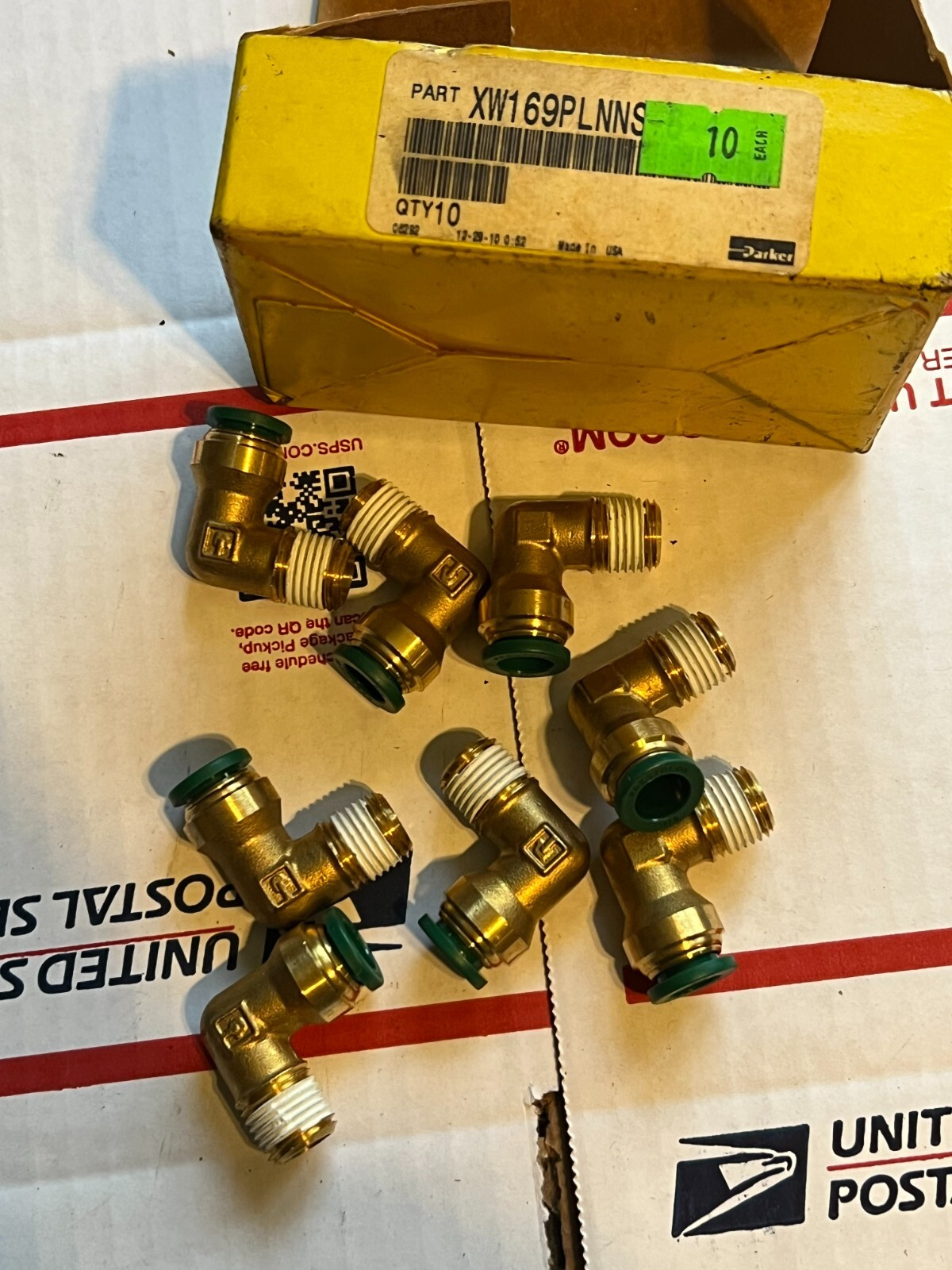 parker xw 169plnns-6-4 nos surplus poor packaging box of 8