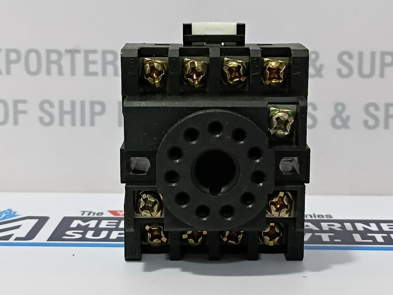 RS 403-241 11 Pin Relay Socket Base
