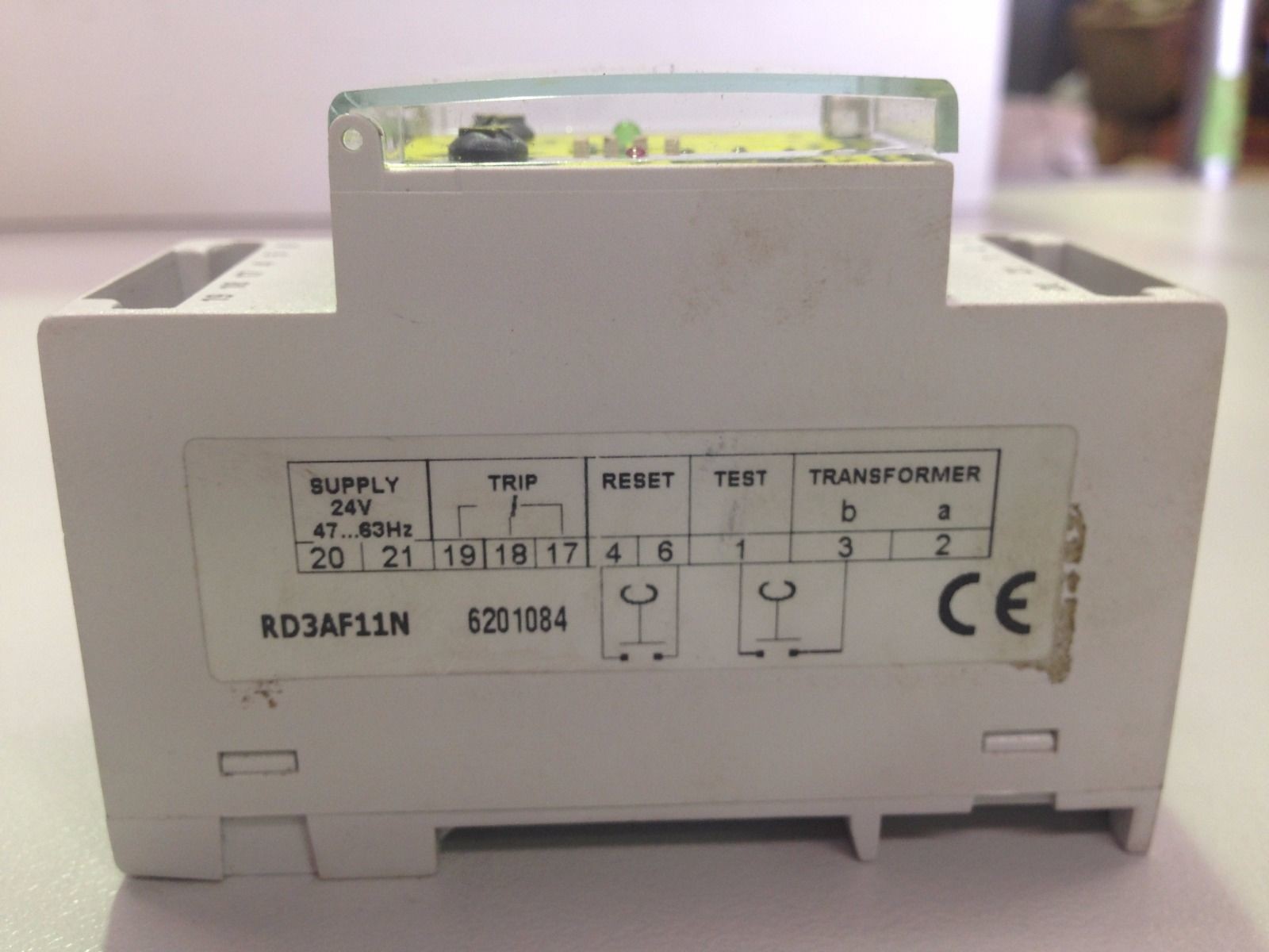 NHP Terasaki D2-S RD3AF11N Earth Leakage Relay Delta Din 2 Pole A24V 0,03-30A