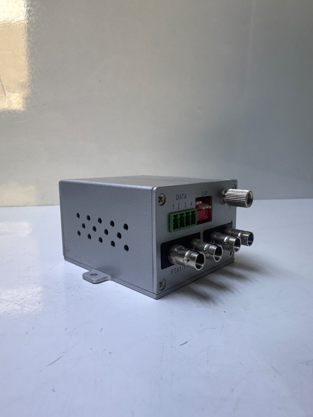 KBC FTDR-M2-WSB Multi-Drop Self-healing Ring Fiber Optic Modem (USED)
