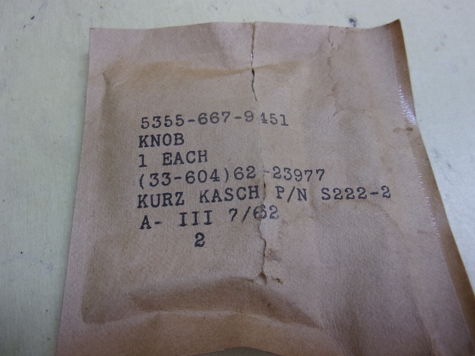 Kurz Kasch S222-2, 5355-667-9451, 33-604 62-23977 Knob, box of 150