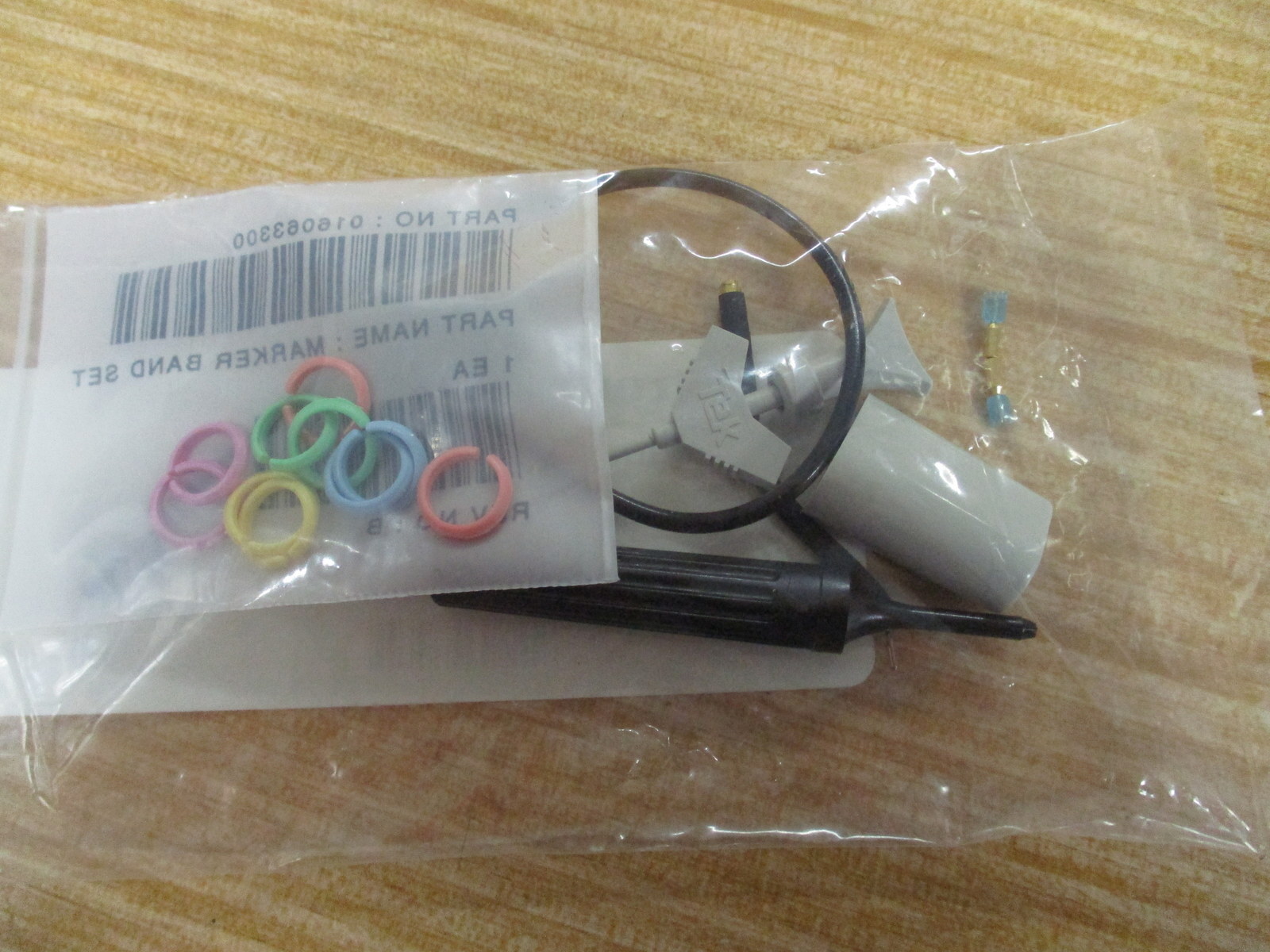 Tektronix 020219300 Accessory Kit (Pack of 4)