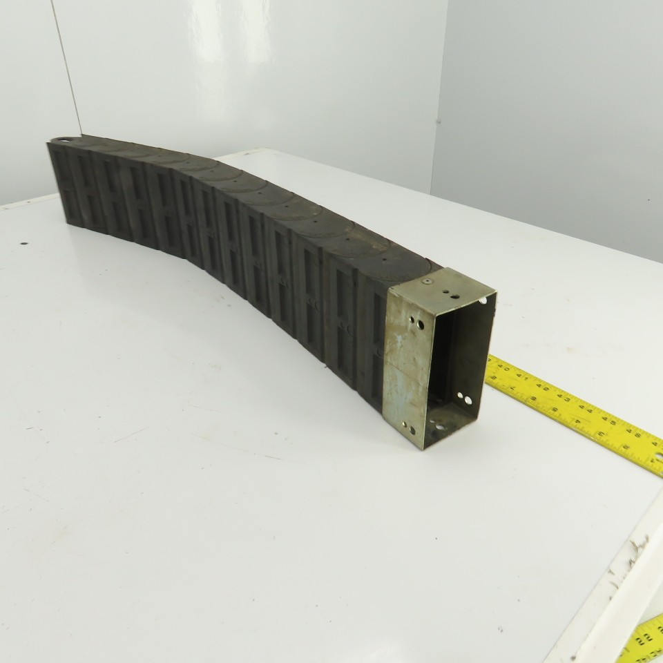 Nylatube 35-1/2″ OAL Enclosed Cable Carrier Energy Chain 5-1/8″ x 2-1/4″ ID
