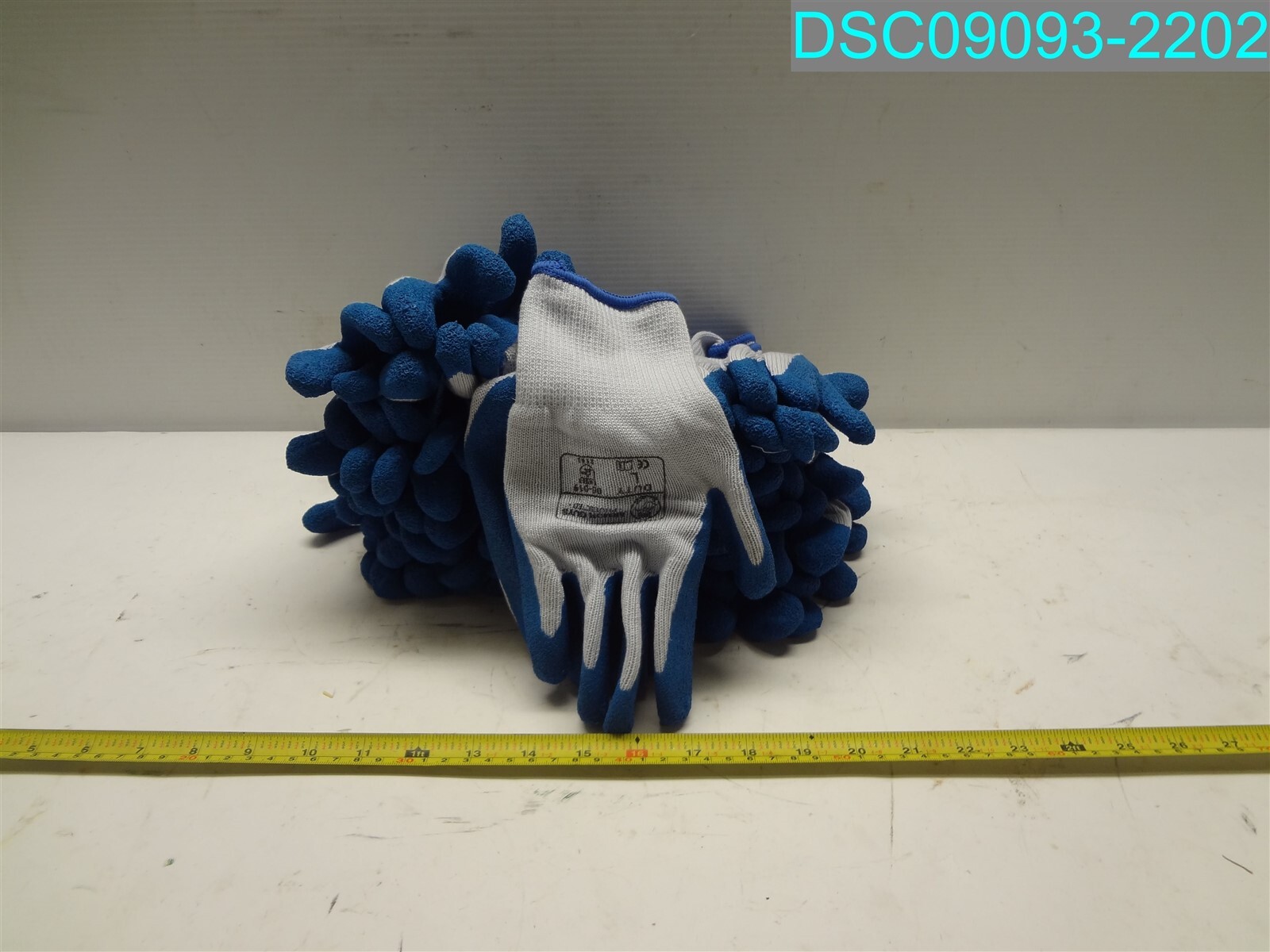 QTY=12: 06-011 ARMOR Work Gloves Coated Palm Grip Protective Cut Resistant LARGE