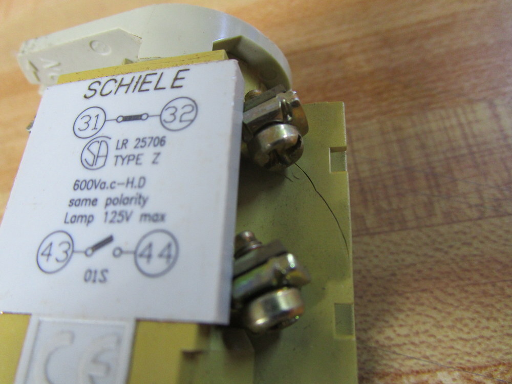 Schiele LR-25706 Illuminated Switch LR25706 Cracked