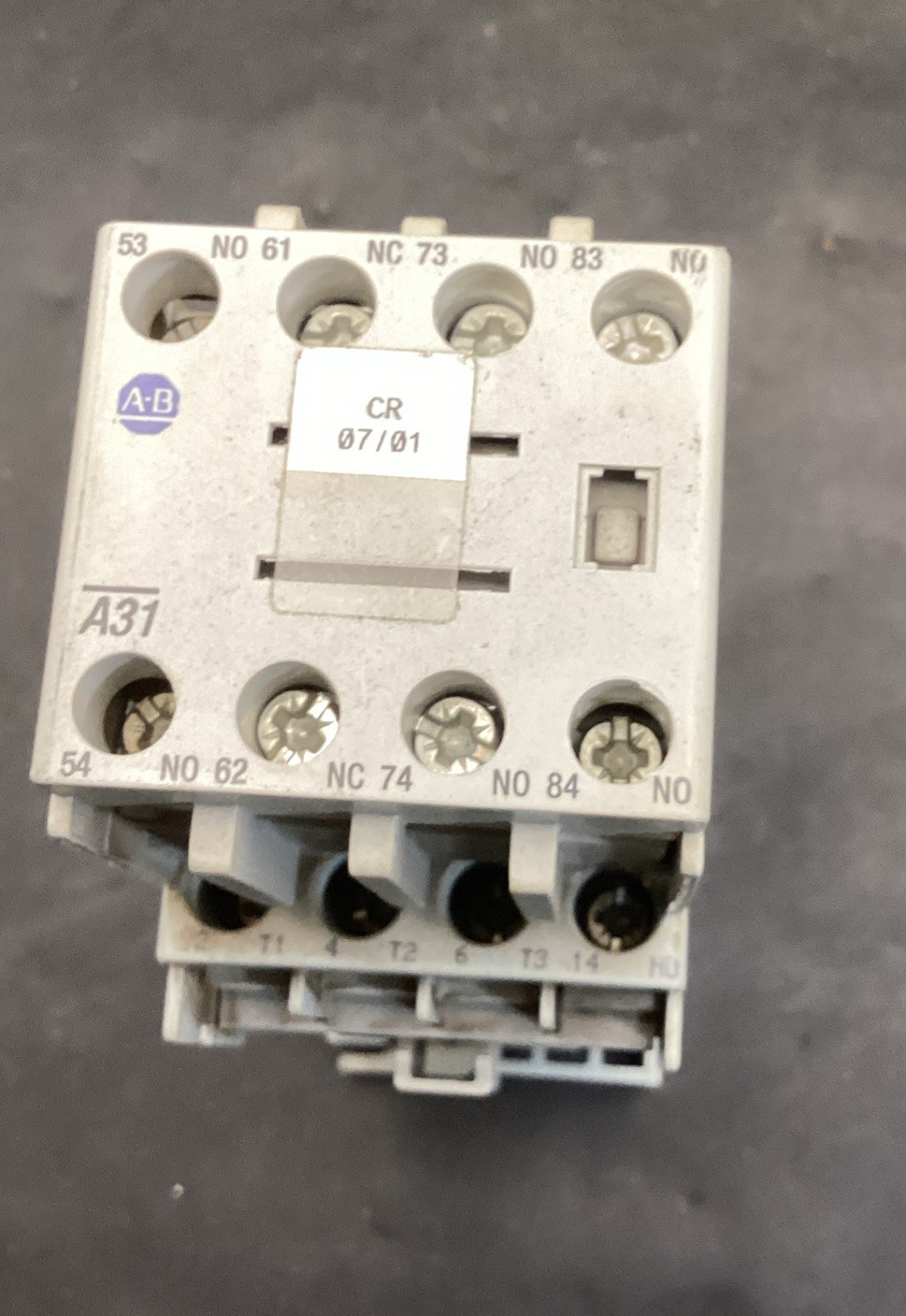 Allen Bradley, 100-C09D*10, Ser A, Control Relay With 100-F