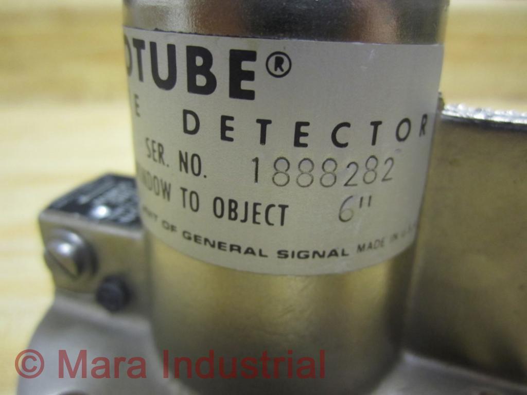 Leeds & Northrup 18890 Temperature Detector