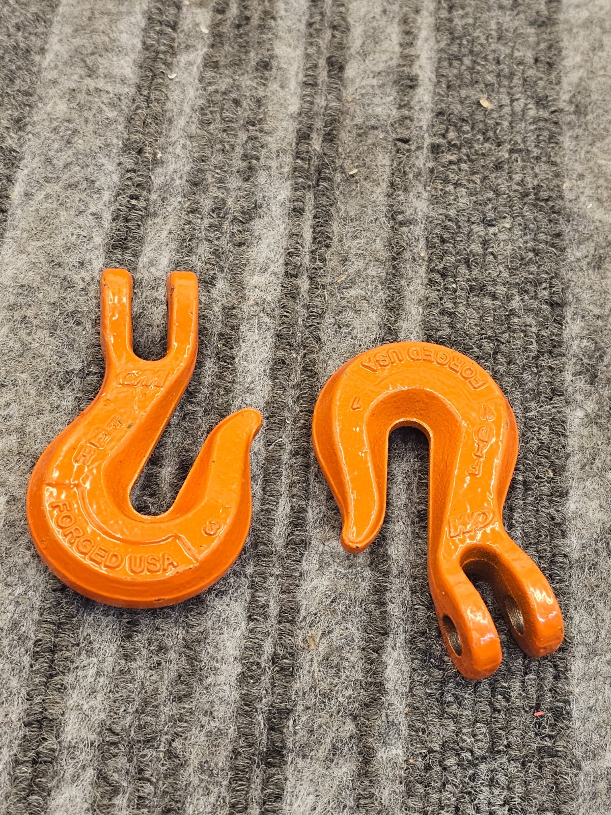 (QTY 2) Columbus McKinnon: 1/4 in Grade 80 Orange Clevis Grab Hooks 3500 lbs WLL