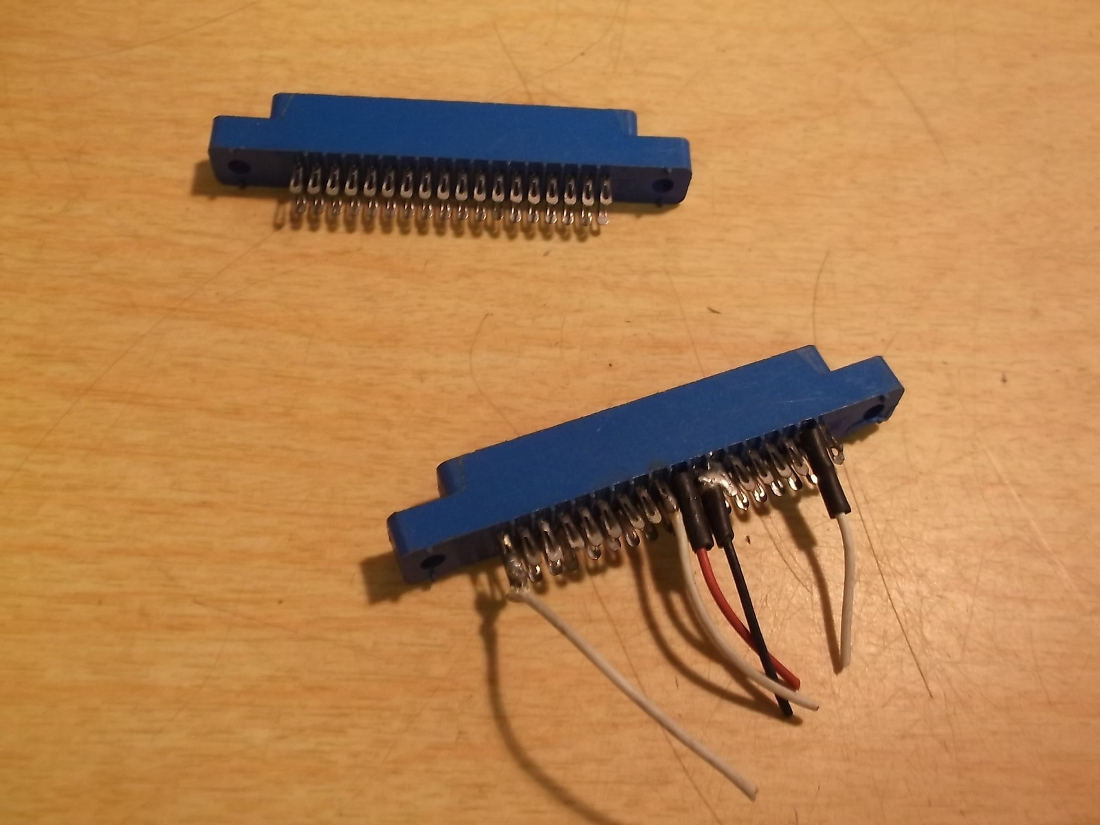Sullins EZC18DREH 154601-1, Lot of 2 Connectors *FREE SHIPPING*