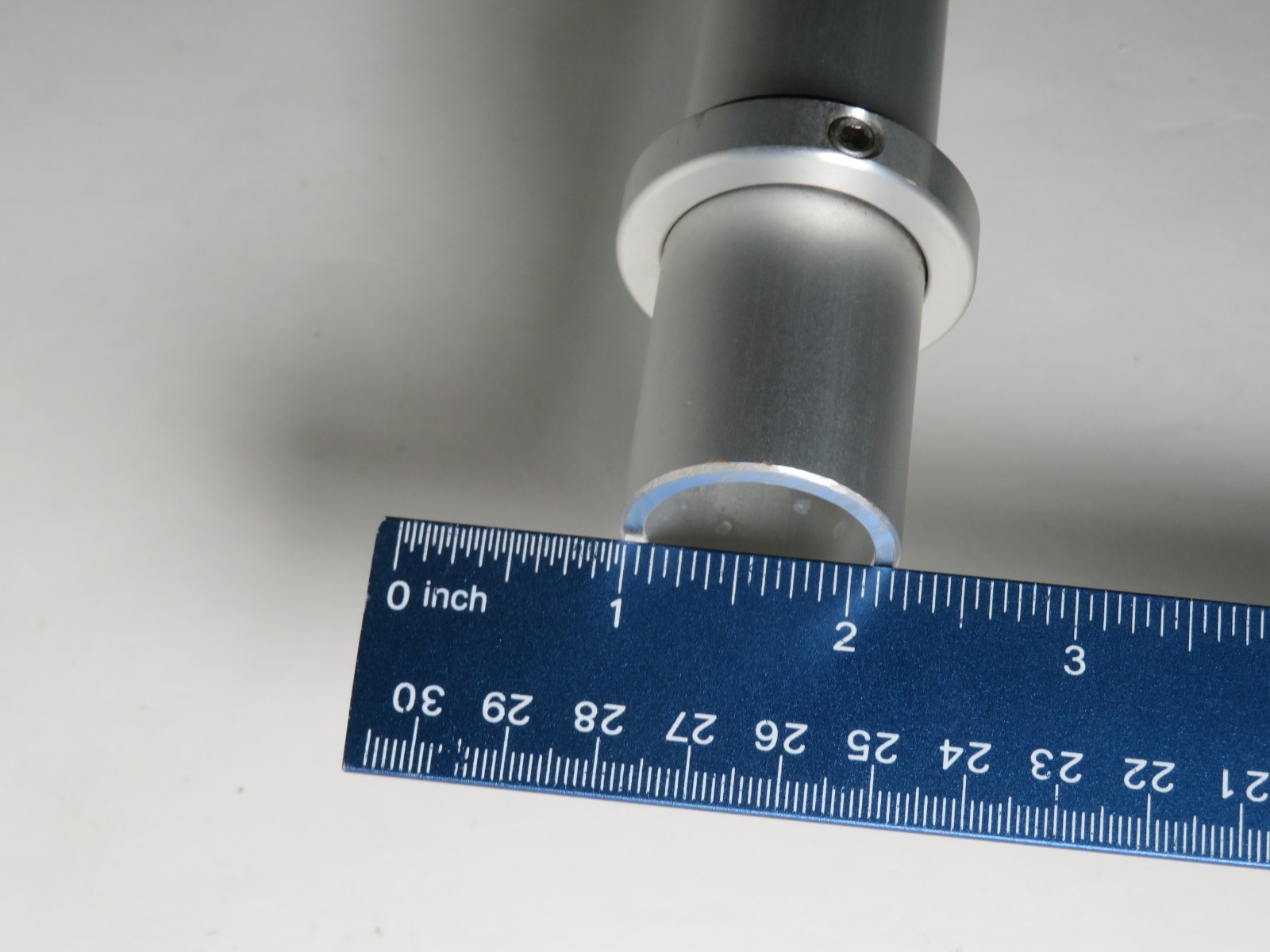 Fire Research Corp (FRC) Model 530-Telescopic Side Mount-Twist Lock Pole (NEW)