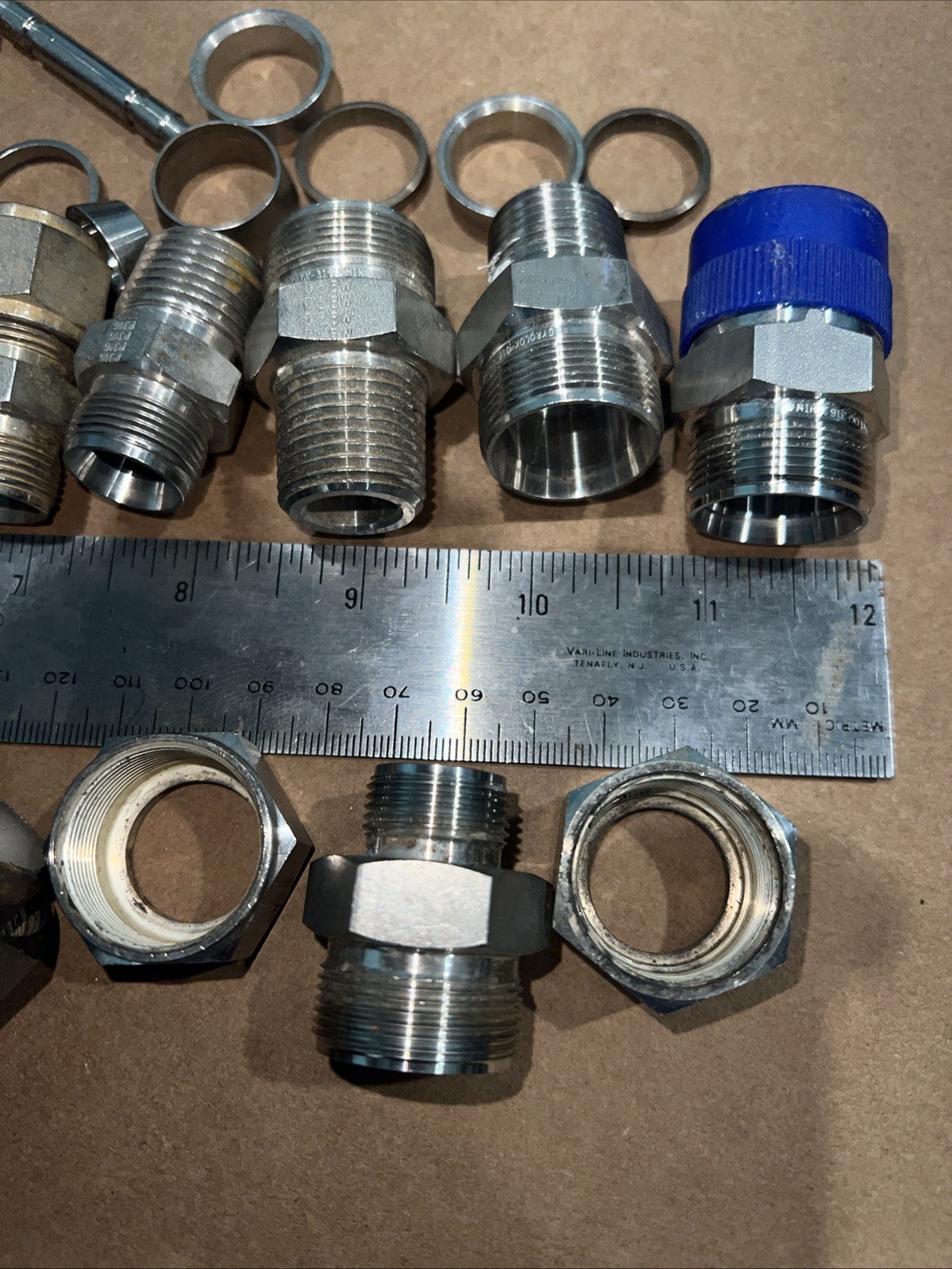 Lot Of Assorted SWAGELOCK Fittings STAINLESS STEEL .. As In Pictures