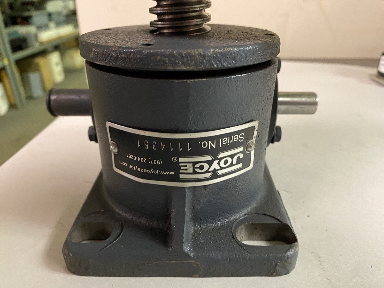JOYCE,1114351,SCREW JACK ACTUATOR RATIO 6:1 .25IN MOVEMENT 5/8IN DIA SHAFT