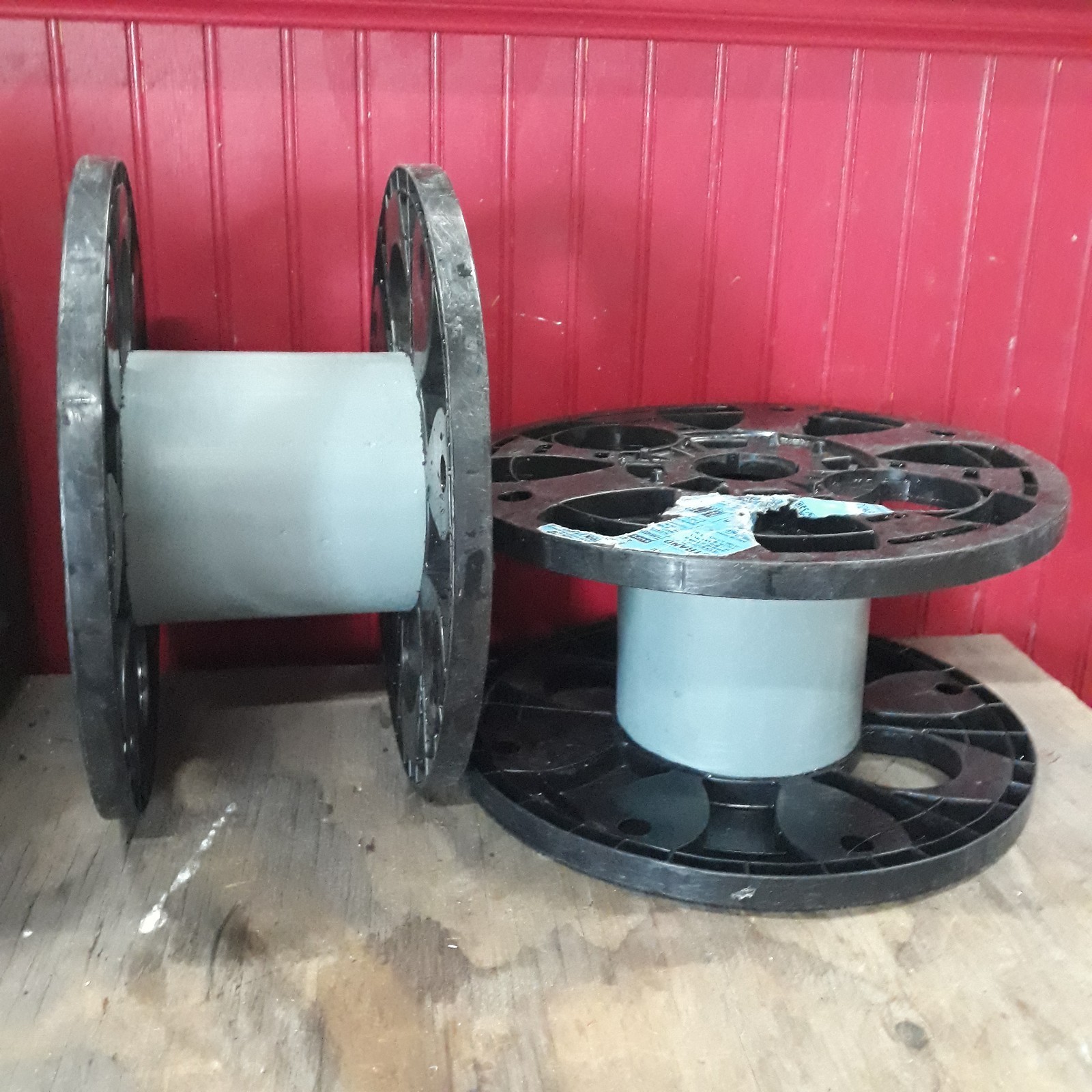 2 Empty Wire Rope Spools 11.75″ OD 5″ ID 5″ Drum Plastic Cable Reel Heavy Duty