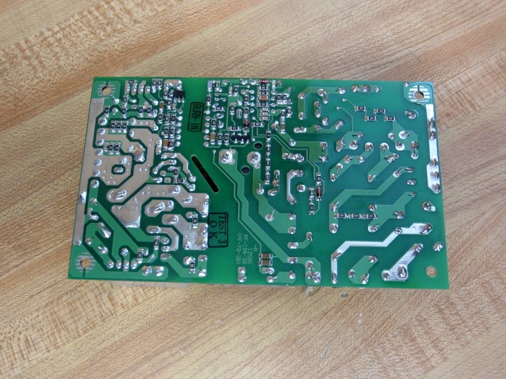 Martek Power PF-70-30 Power Supply PF7030