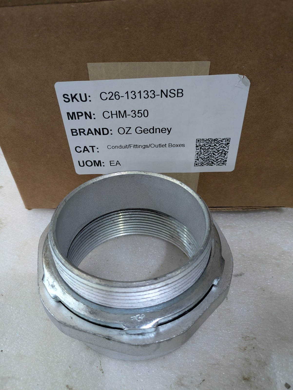 OZ Gedney CHM-350 3-1/2in Raintight Conduit Hub RMC/IMC Malleable Iron OEM I