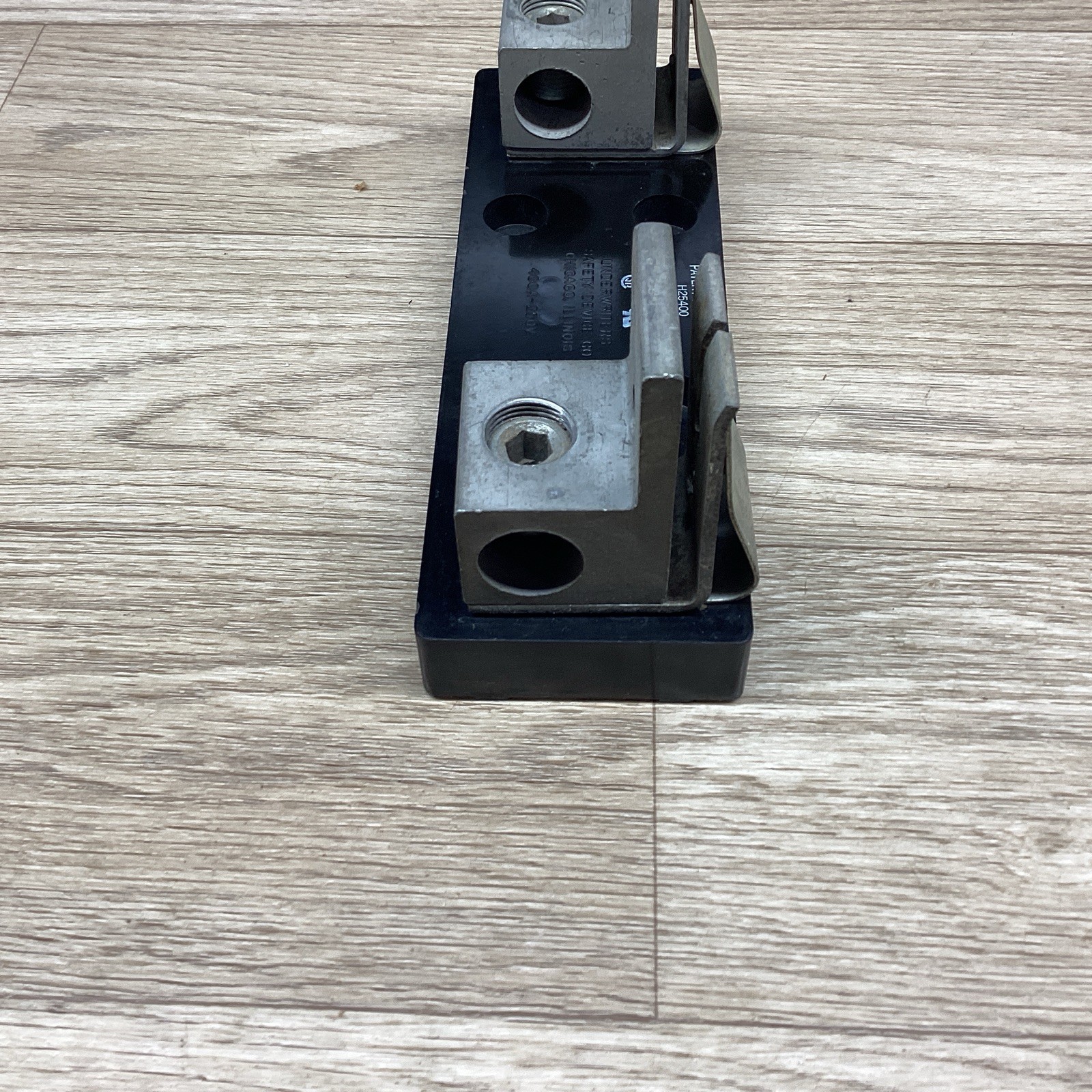 UNDERWRITERS SAFETY DEVICE CO H25400 10623-1C FUSE HOLDER #819PT150*CO