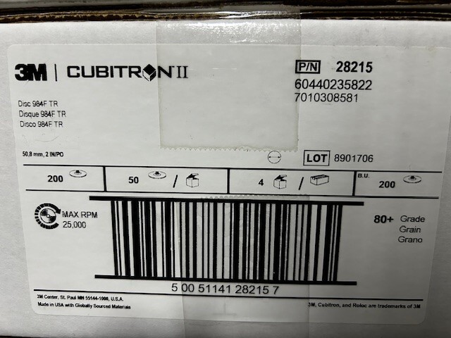 3M Cubitron II Roloc Disc 984F, 80+ YF-weight, TR, 2 in, Die R200 (Case of 200)