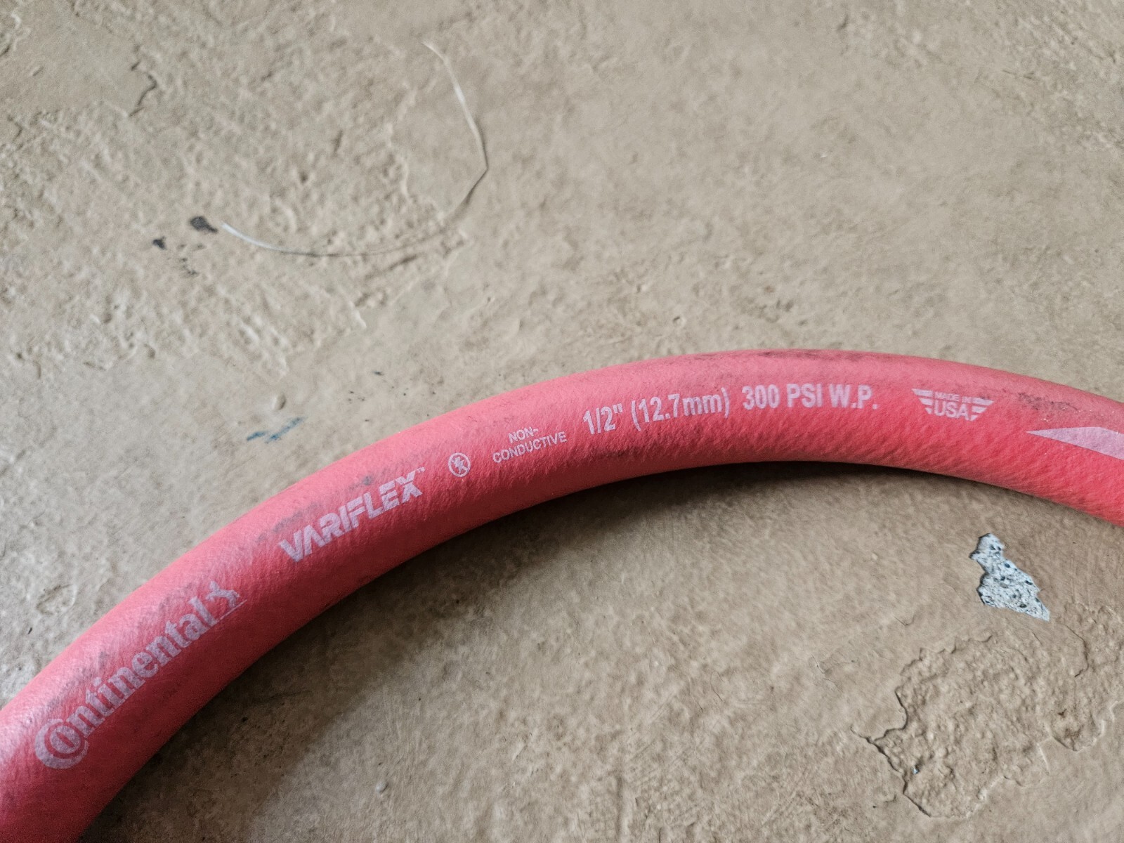 CONTINENTAL CONTITECH VARIFLEX 1/2 inch 300 PSI W.P. HOSE W/ BRASS FITTING 2pcs