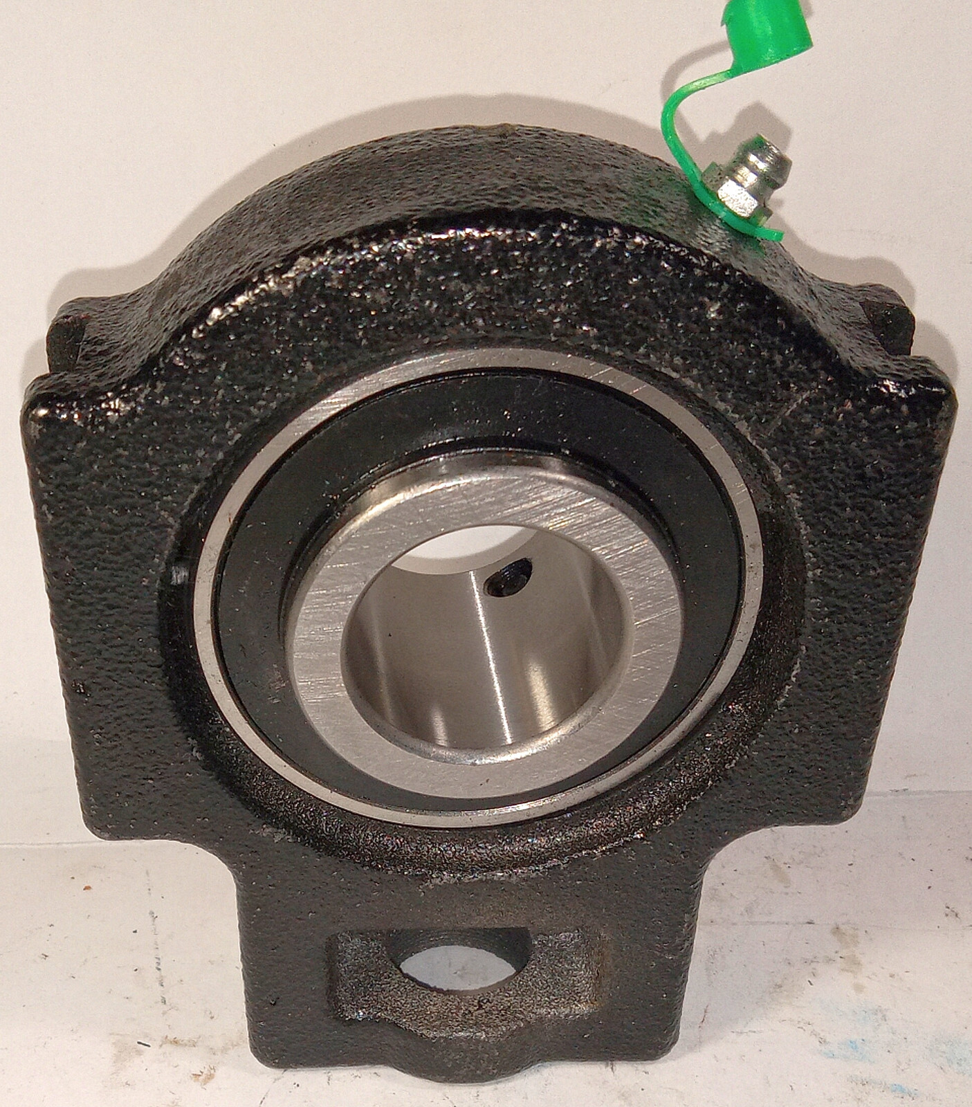 1 NEW UNBRANDED UC207-20 INSERT TAKE UP PILLOW BLOCK BEARING NNB **MAKE OFFER**