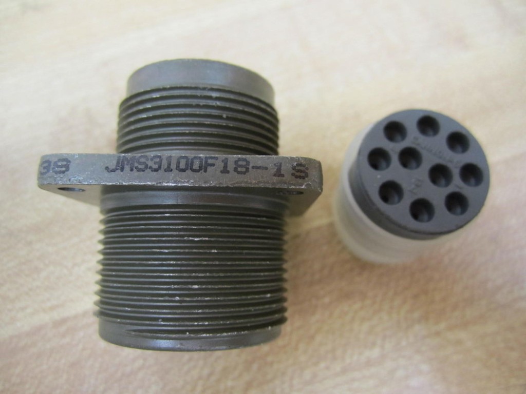 ITT Cannon Electric MS3106E-18 Connector And Fitting