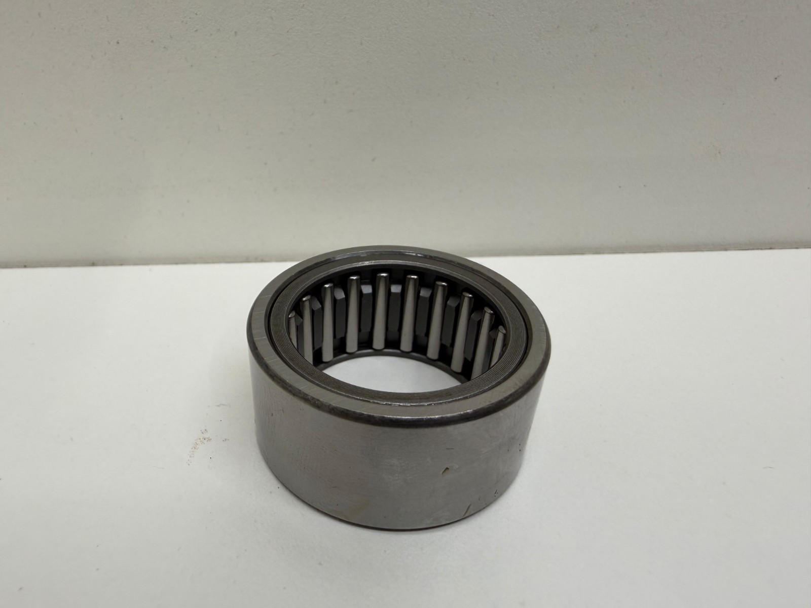 NEW OLD STOCK! IKO NEEDLE ROLLER BEARING RNAF-253517