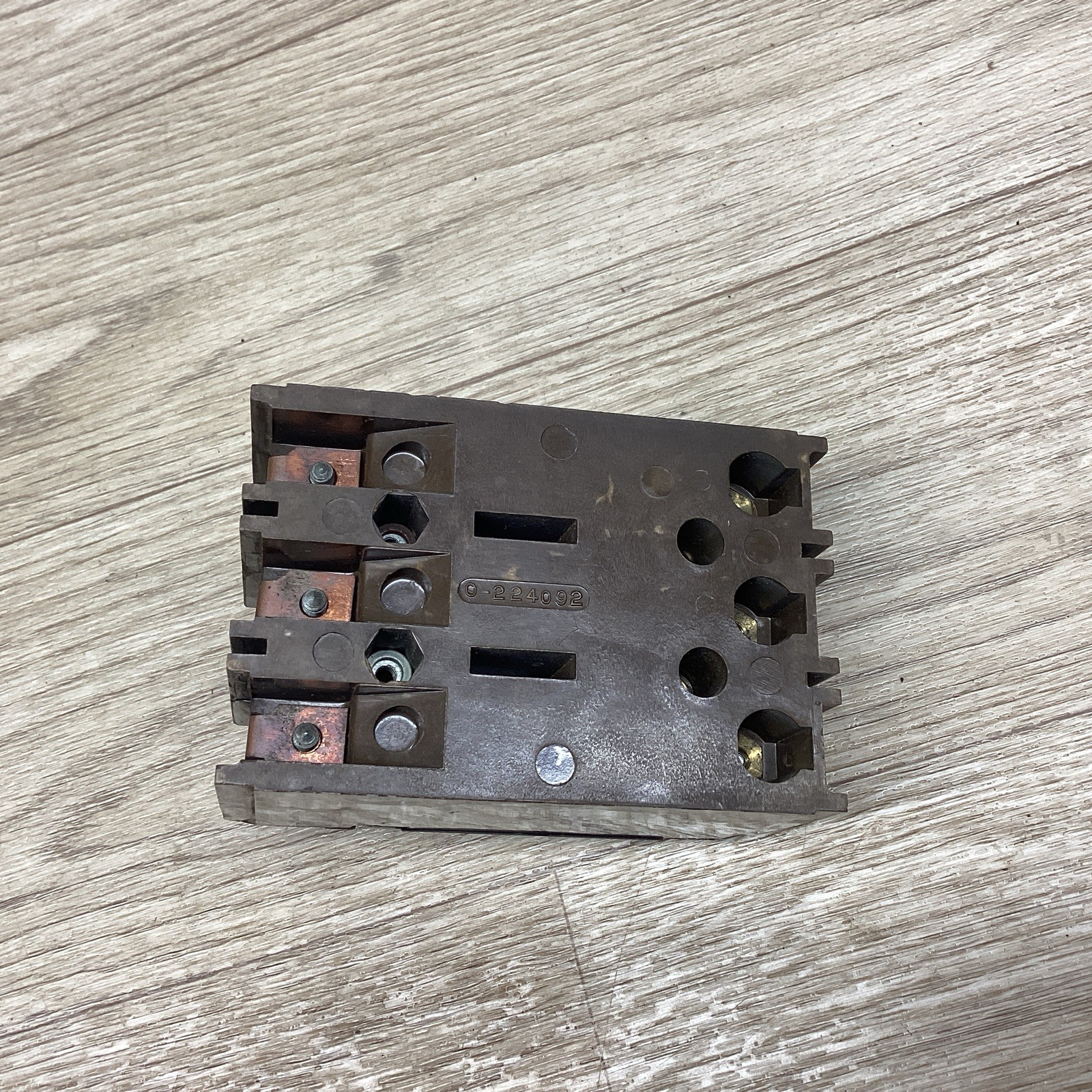 SQUARE D 40 AMP 3 POLE TYPE M1 AA-95 0-224092 CIRCUIT BREAKER #819PT154*CO