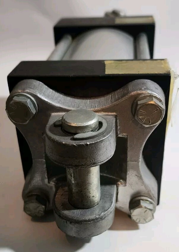 CHICAGO CONTROLS PNEUMATIC CYLINDER MP1-A-3 1/4X3-1-SM-NC