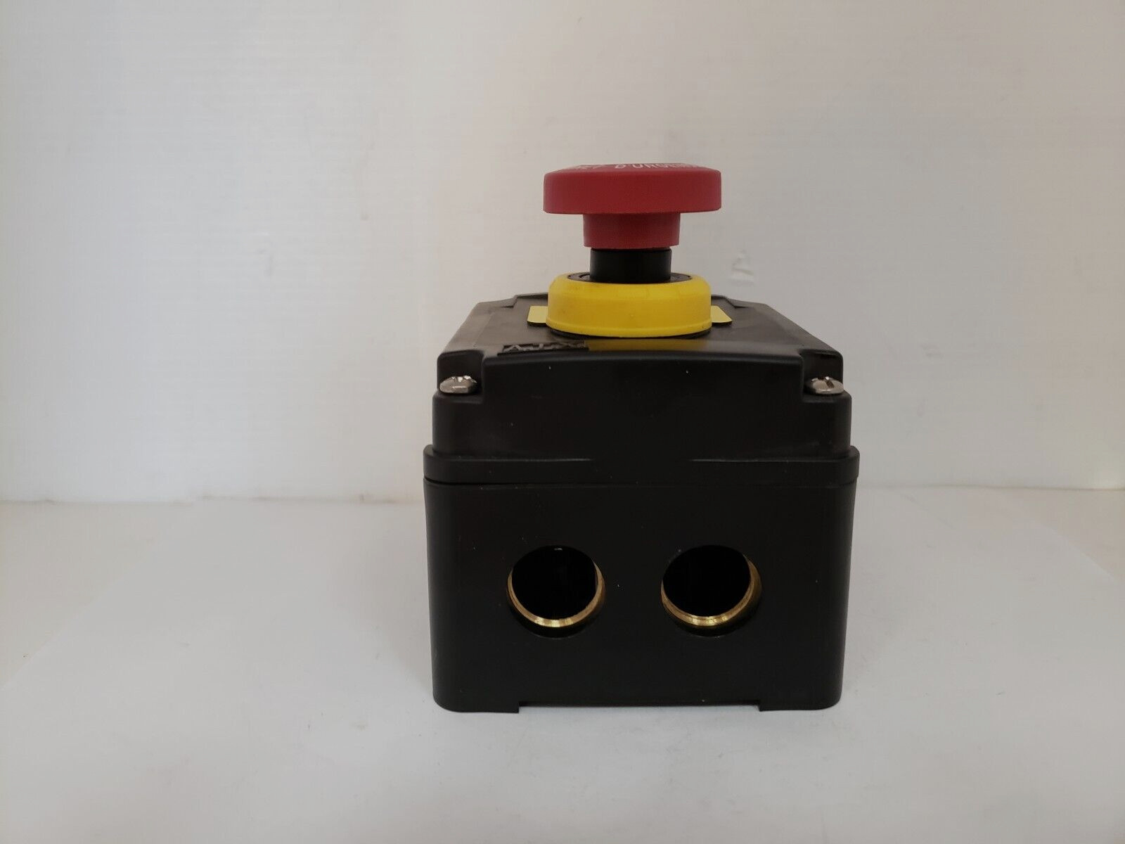 APPLETON B40164 EMERGENCY STOP BUTTON PUSHBUTTON SWITCH