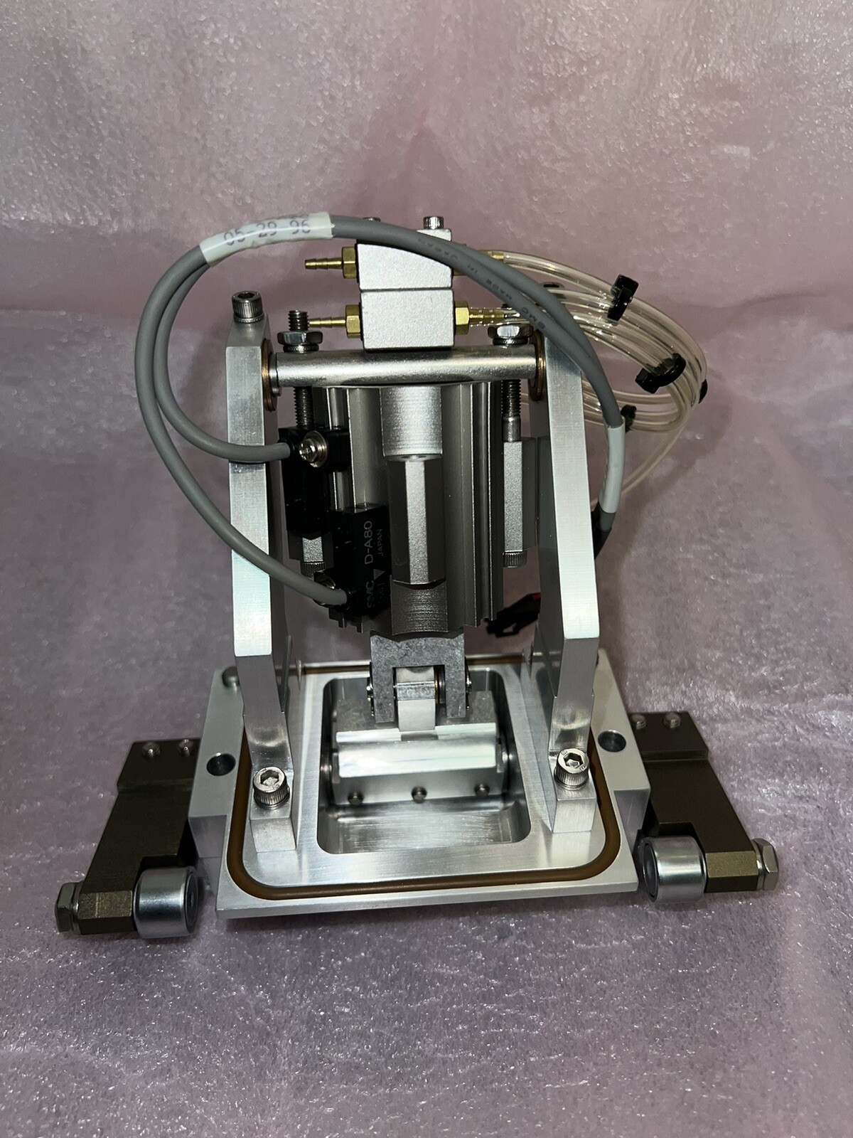 Applied Materials (AMAT) 0010-70162 ASSY, SLIT VALVE ACTUATOR P5000