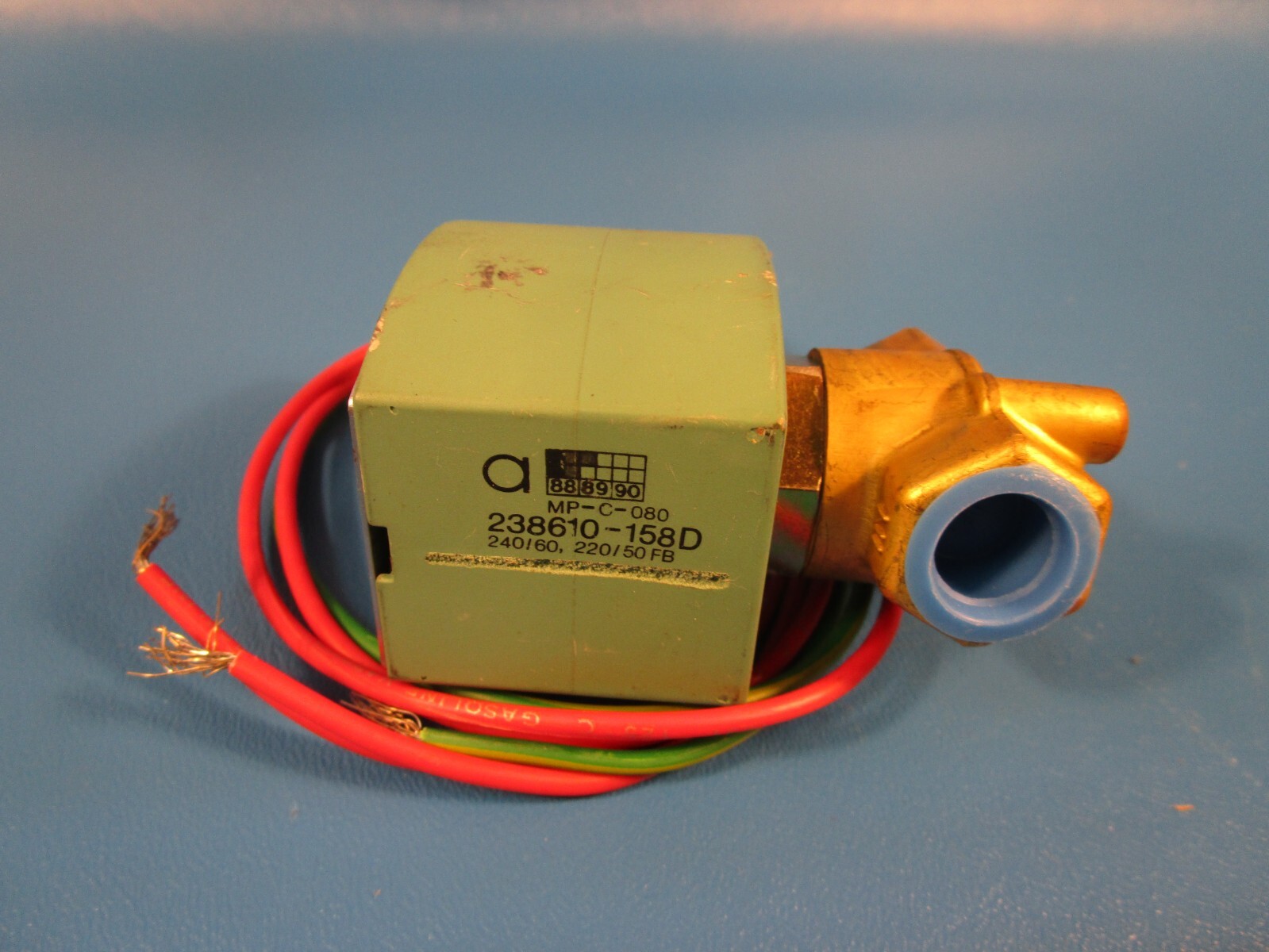 ASCO 8263G210, Solenoid Valve 120 Volts 3/8″ 2W