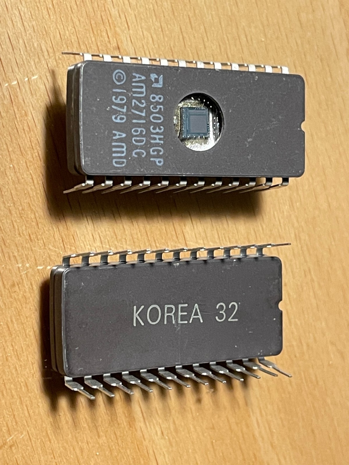 AM2716DC – AMD EPROM, 2K x 8, 24 Pin, Ceramic, DIP-24