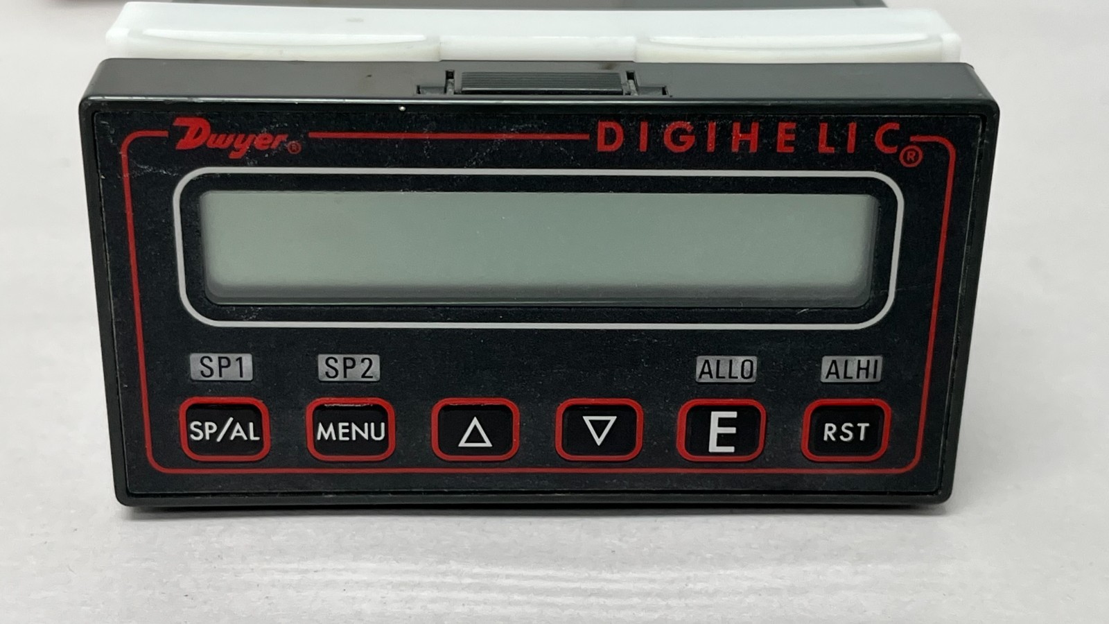 DWYER DH-008 Digital Panel Meter – 100 V AC – 240 V AC – 2HLL4 – BRAND NEW