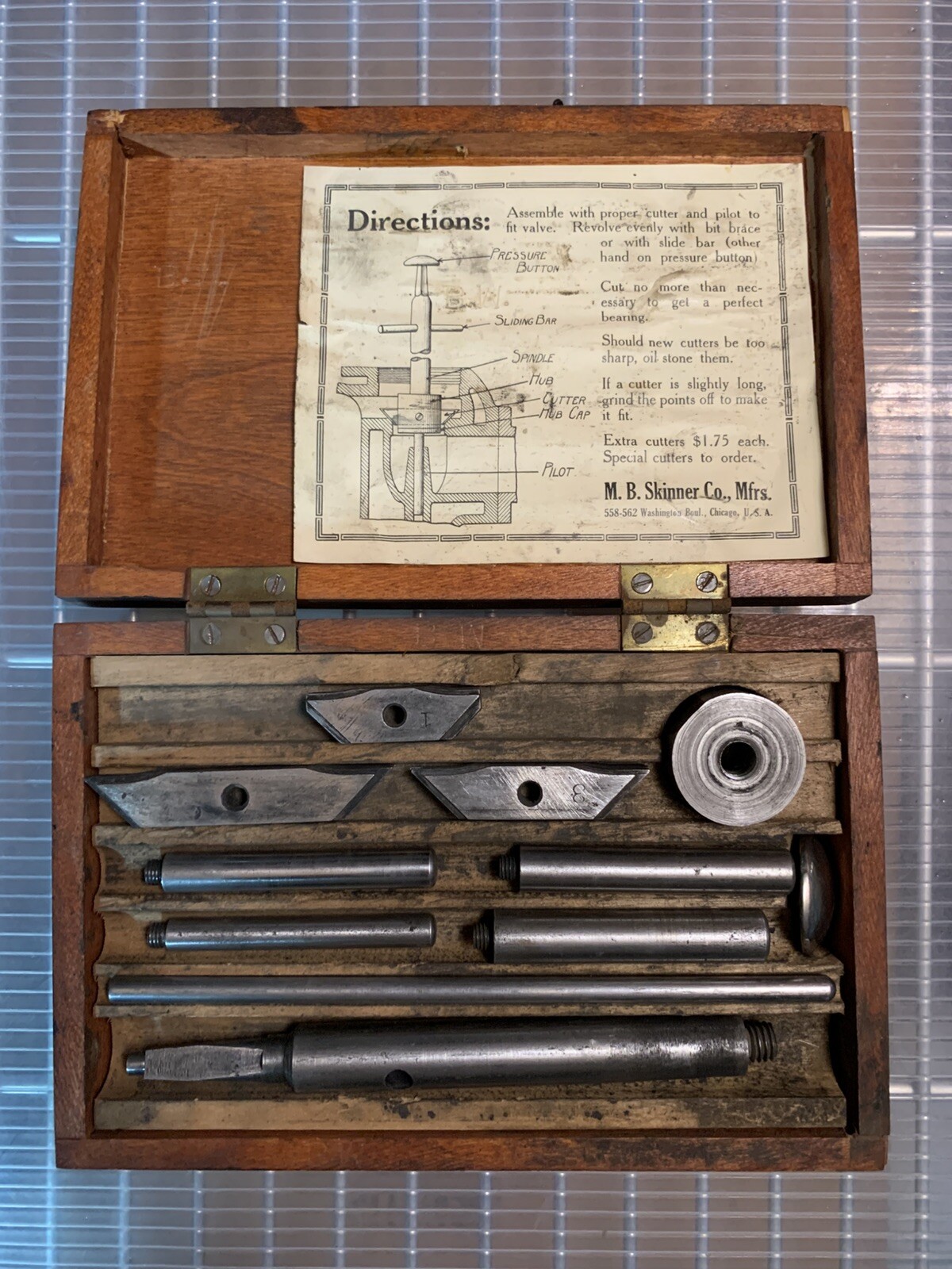 Vintage Skinner Company Wooden Tool Case – Motor Valve Resetter Tools