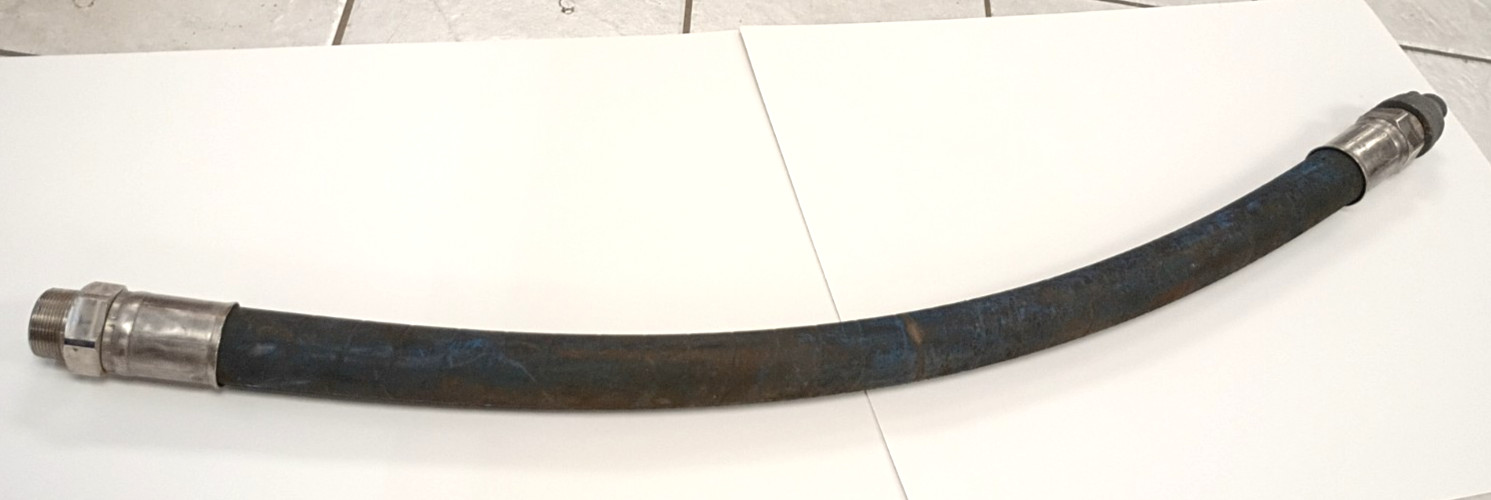 AEROQUIP FC323-24 HYDRAULIC HOSE, 1.5″ ID, 2.11″ OD, RATED 3000 PSI, 4 FT