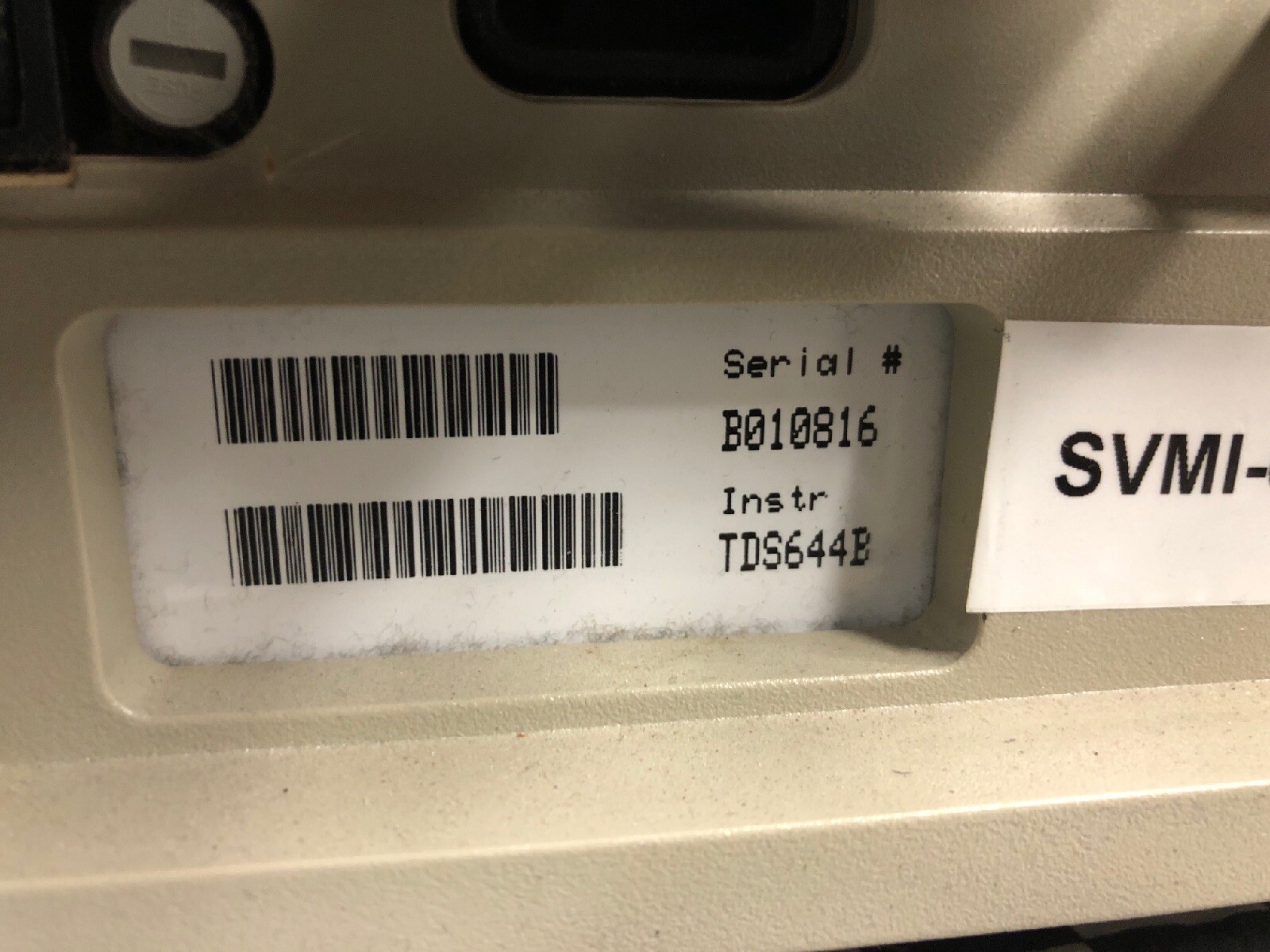 TEKTRONIX TDS644B Digital REAL-TIME Oscilloscope 500 MHz, 2.5 GS/s, COLOR 4 CHAN