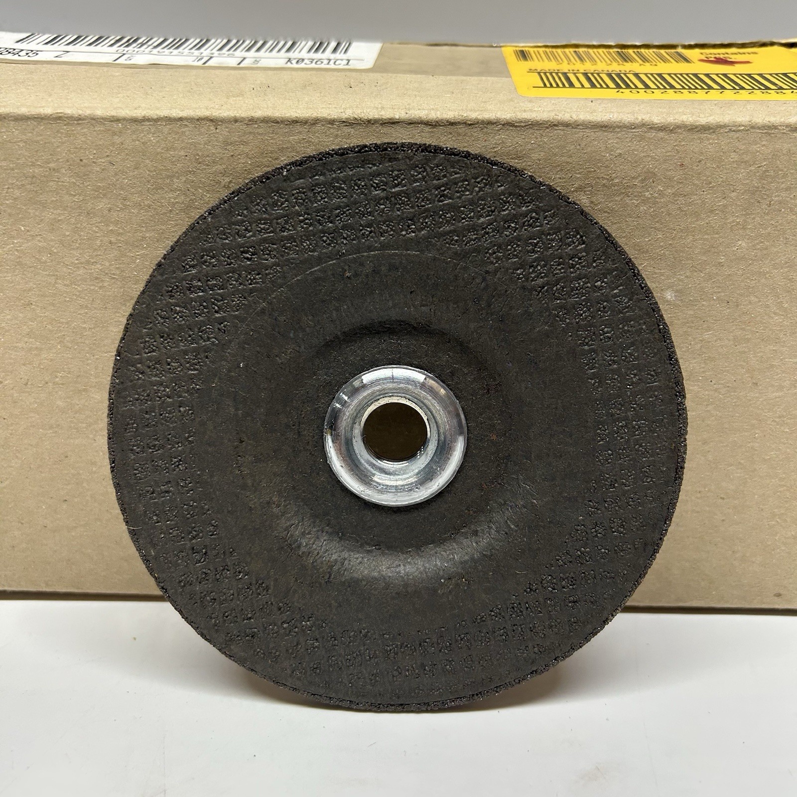(9) DeWalt DW8435Z Metal HP 24 Grit Pipe Cutting Grinding Wheel 4-1/2″ x 1/8″