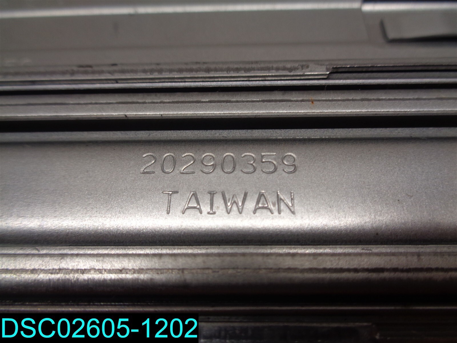 QTY=1 SET OF 2: DRAWER SLIDES 714515-002 REV D 2109 20290359 27-5/8″ X 1″