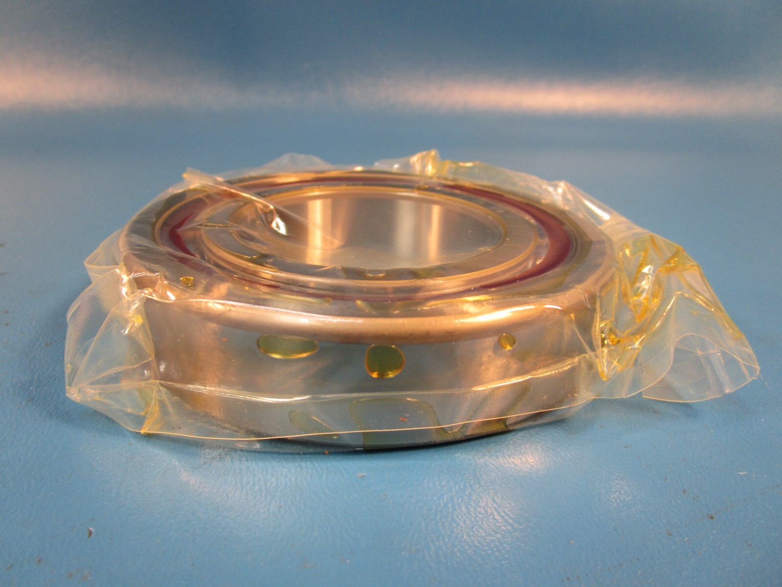 NSK 7211CTRSUMP4Y, Super Precision Angular Contact Ball Bearing, 55mm Bore, 100m
