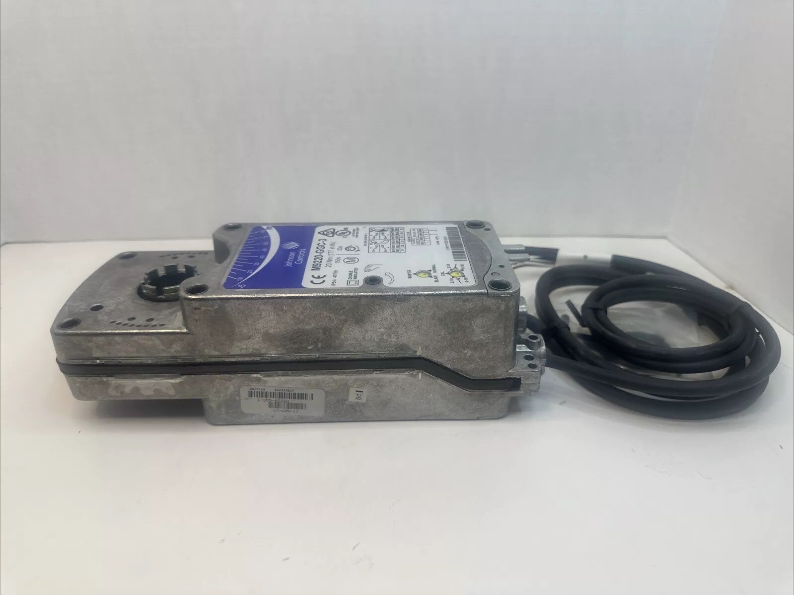JOHNSON CONTROLS M9220-GGC-3 Actuator 24VAC/VDC 20Nm 177 in/lb Spring Return