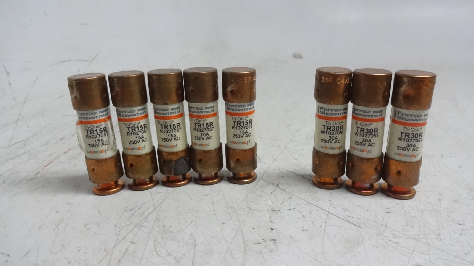 Lot of 5 TR15R Lot 0f 3 TR30R Ferraz Shawmut Tri-onic Time-Delay Fuses 250V