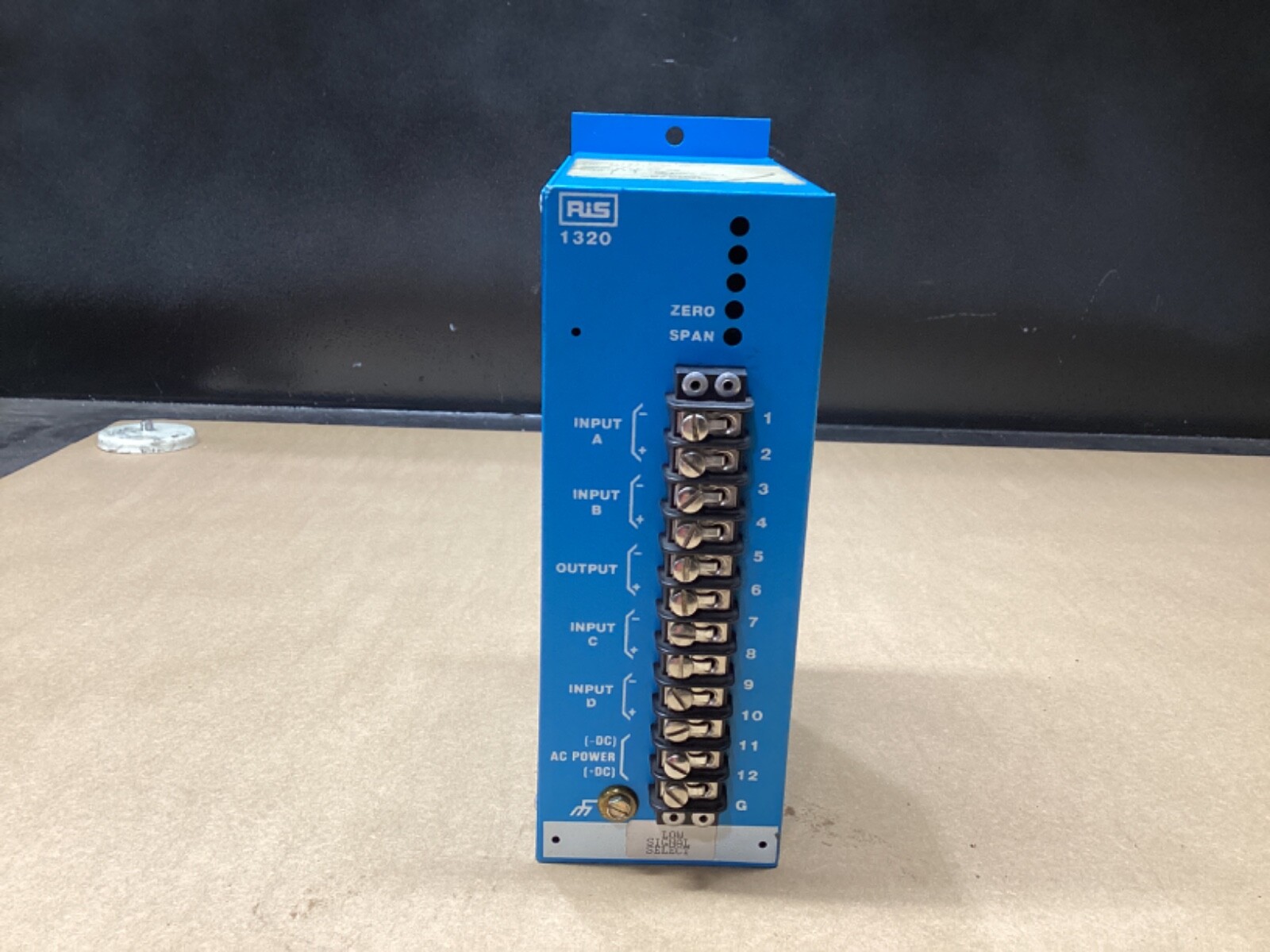 RIS SC-1320 LOW SIGNAL SELECTOR #105C93PR4