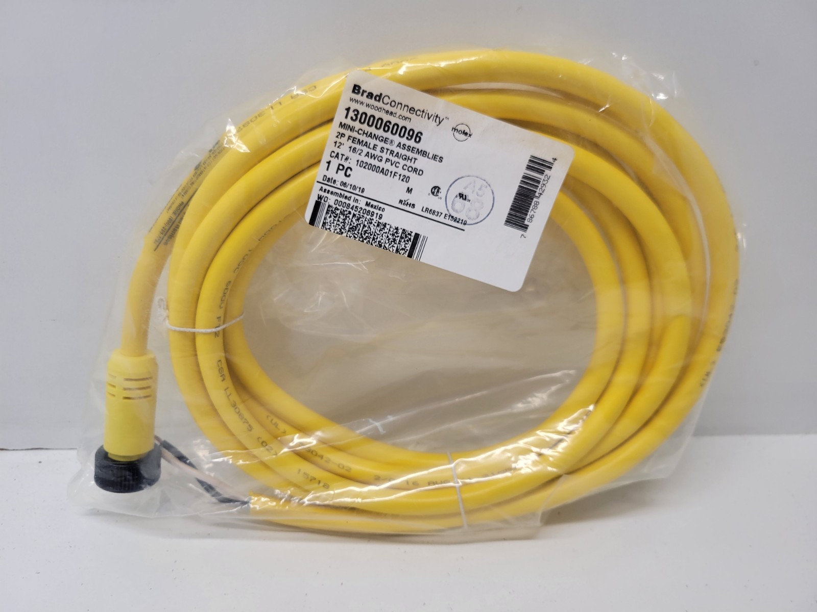 NEW OLD STOCK! BRAD CONNECTIVITY WOODHEAD 2P FEMALE CORDSET 1300060096