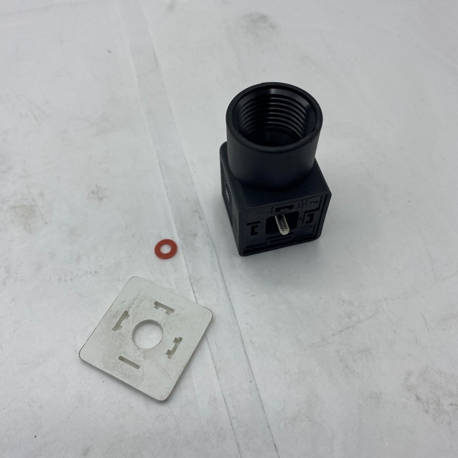 Parker ELECD2 DIN Coil Conduit Plug Connector 3700097 ✅