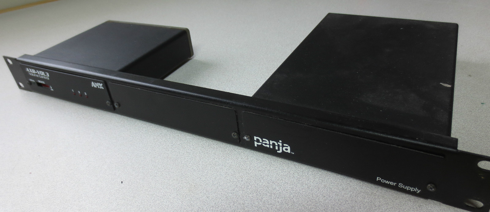 PANJA AMX AXB-VOL3 VOLUME CONTROLLER & PSN6.5 POWER SUPPLY w/ RACK