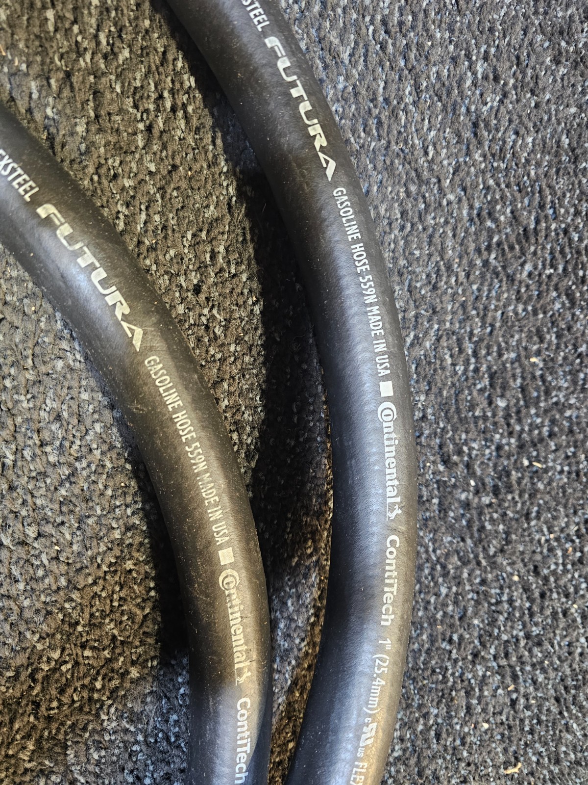 Continental ContiTech 1″ Futura Flexsteel 141″ Length Gasoline Hose w/Fittings