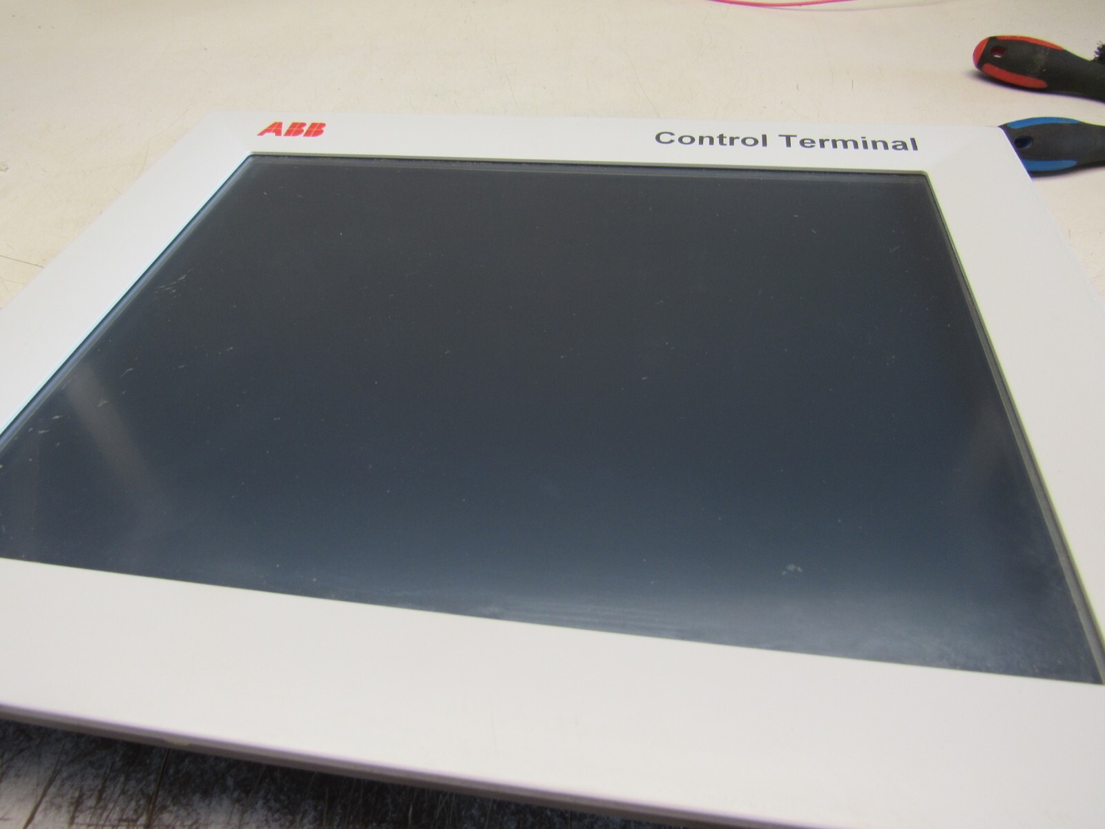 ABB TOUCH PANEL TPC11571 CONTROL TERMINAL 15″ COLOR 115VAC XLNT USED TAKEOUT !@!