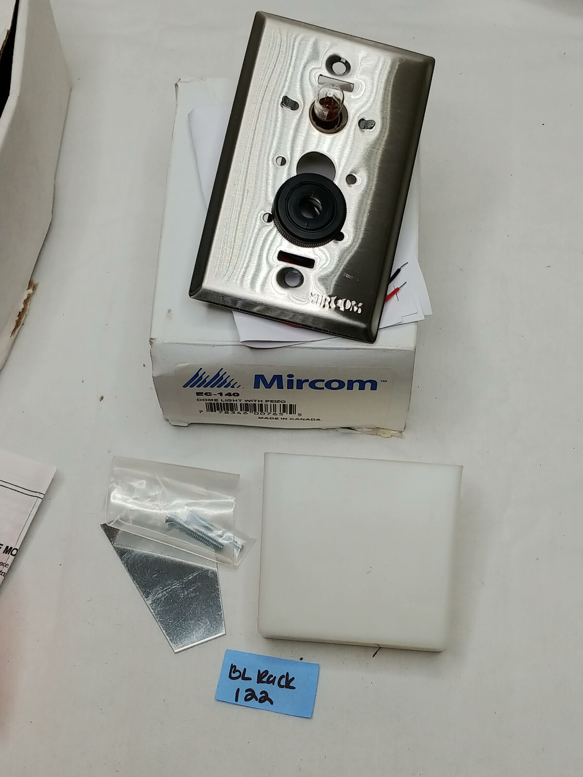 EC-140 MIRCOM Dome Light with Peizo